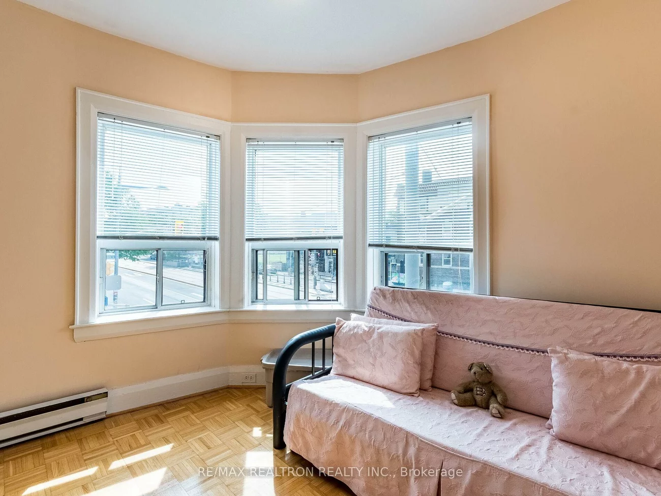 1038, St Clair, Oakwood Village, Toronto