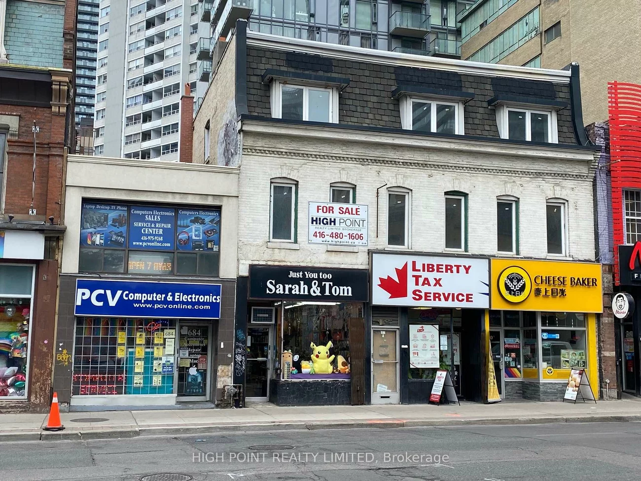 684-690, Yonge, Bay Street Corridor, Toronto