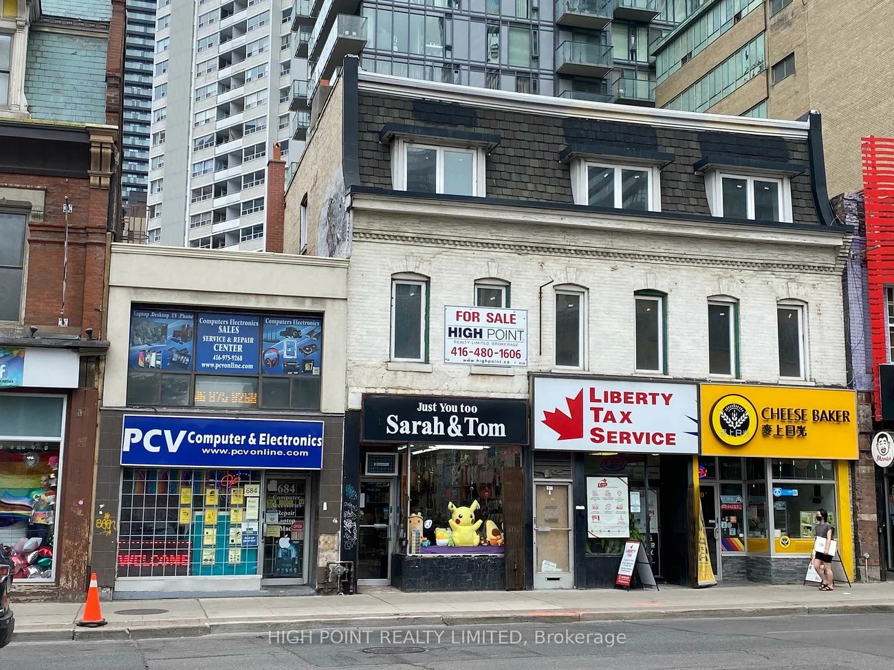 684-690, Yonge, Bay Street Corridor, Toronto