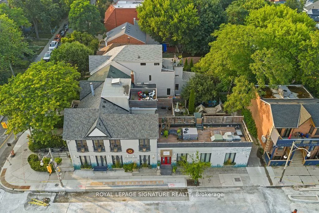 154, Harbord, Annex, Toronto