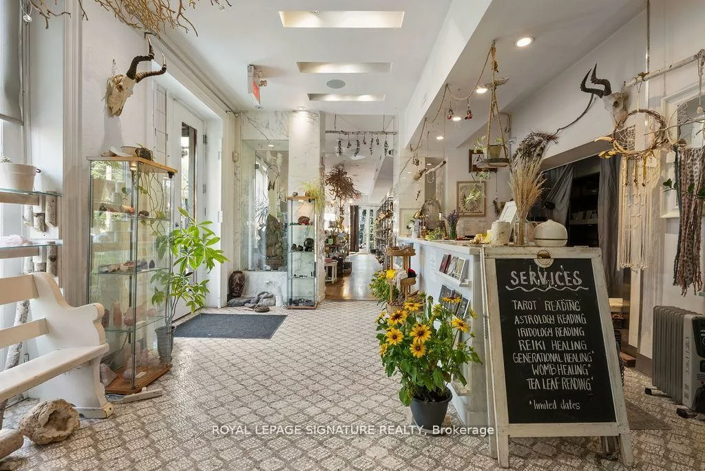 154, Harbord, Annex, Toronto