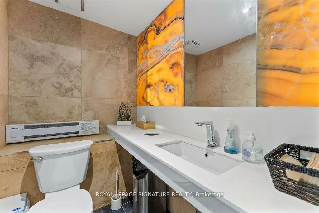 154, Harbord, Annex, Toronto