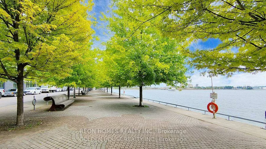 15, Merchants' Wharf, Waterfront Communities C8, Toronto