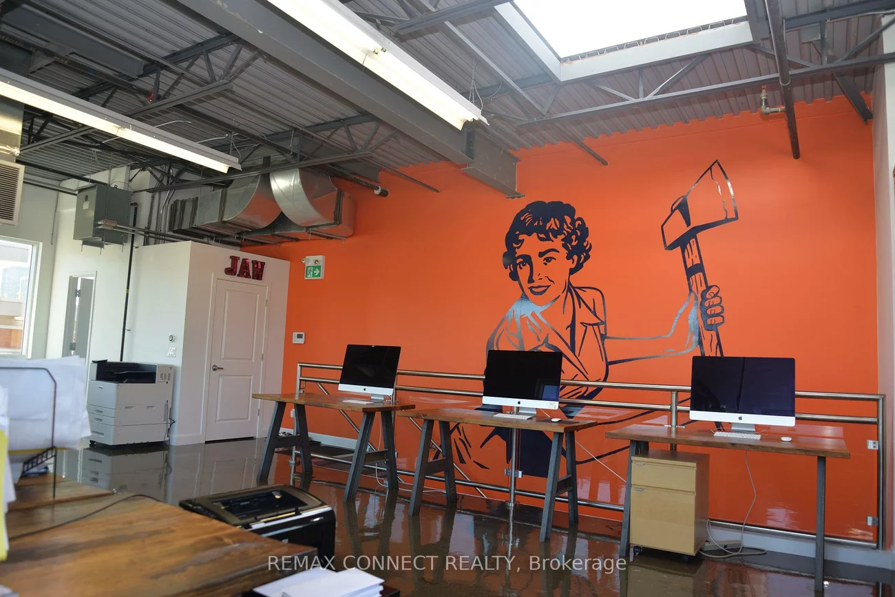 41, Industrial, Thorncliffe Park, Toronto