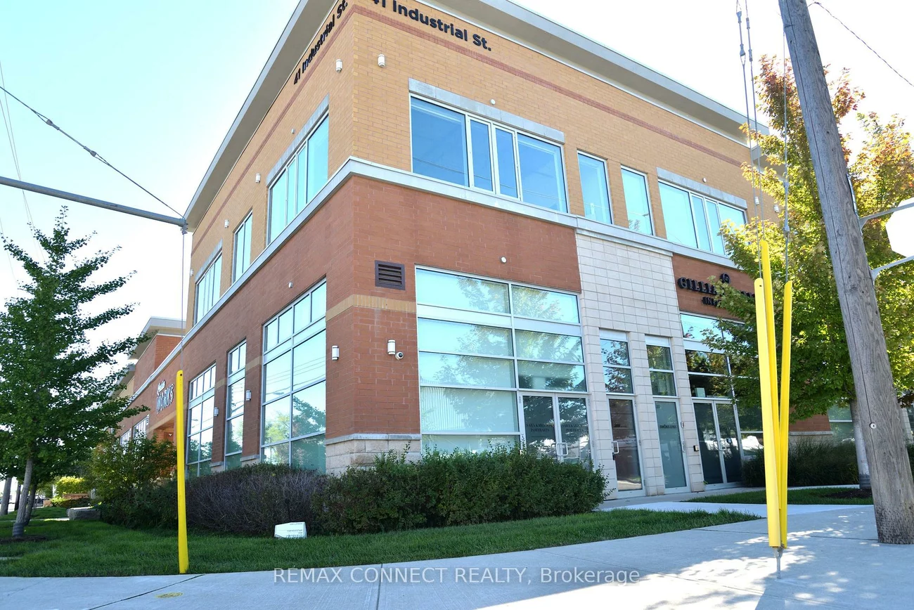 41, Industrial, Thorncliffe Park, Toronto