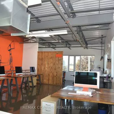 41, Industrial, Thorncliffe Park, Toronto