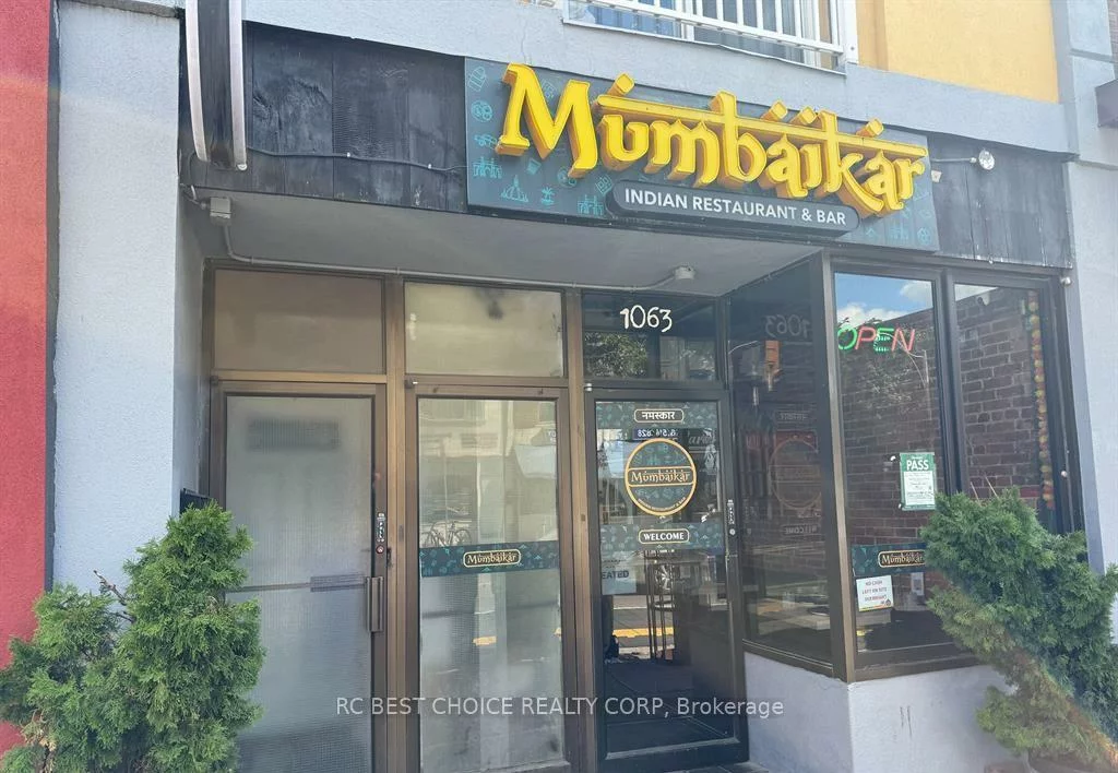 1063, Bloor, Dufferin Grove, Toronto