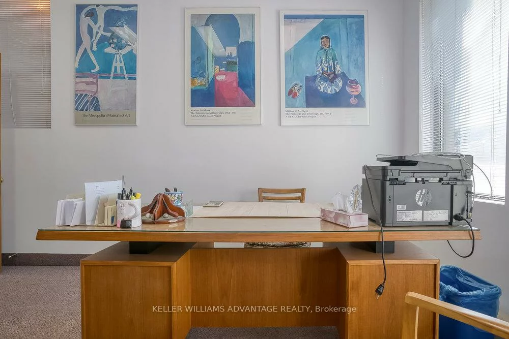 157, Gerrard, Moss Park, Toronto