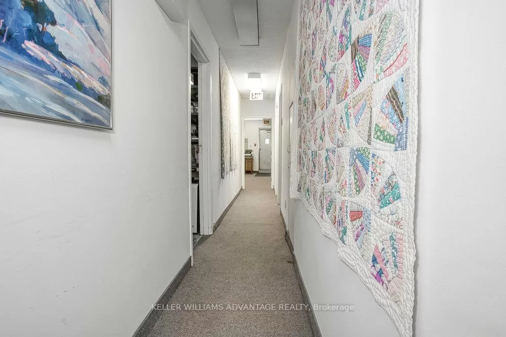 157, Gerrard, Moss Park, Toronto