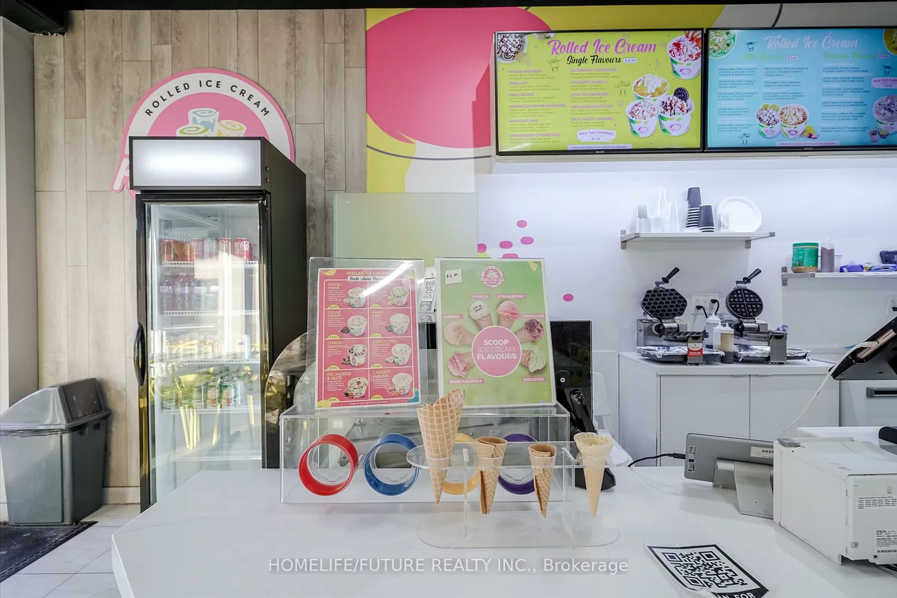 62, Overlea, Thorncliffe Park, Toronto