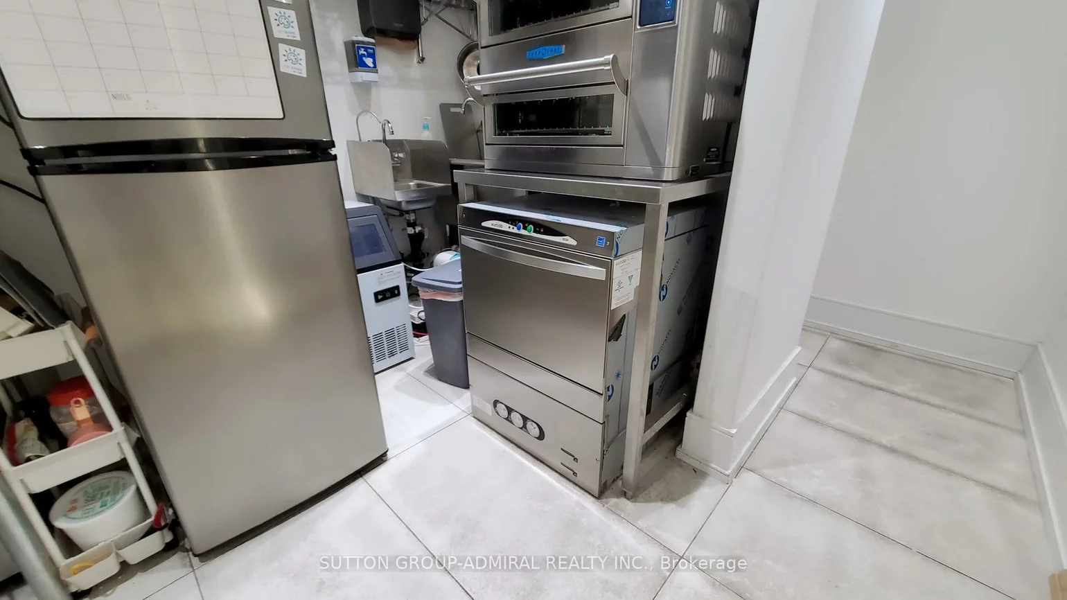 909, Yonge, Rosedale-Moore Park, Toronto