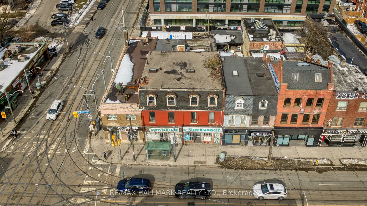 350-352, Queen, Regent Park, Toronto