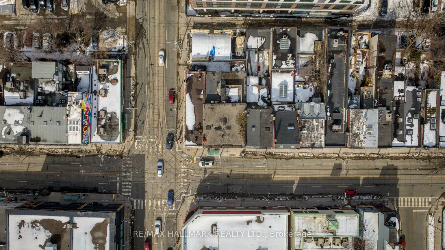 350-352, Queen, Regent Park, Toronto