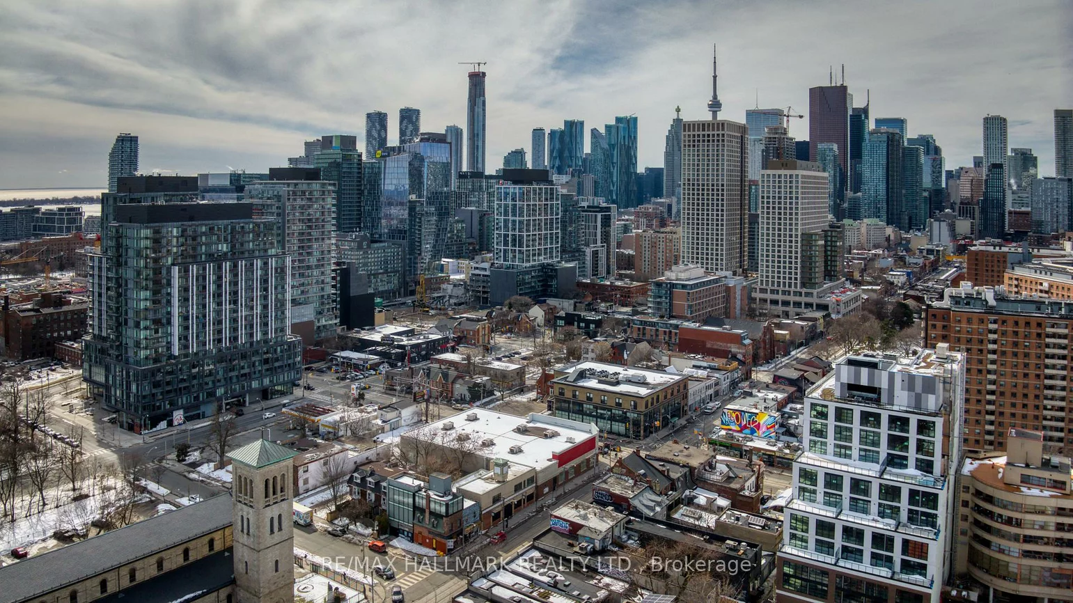 350-352, Queen, Regent Park, Toronto