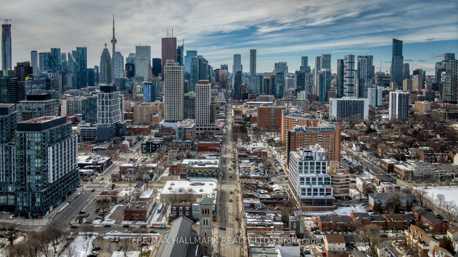 350-352, Queen, Regent Park, Toronto