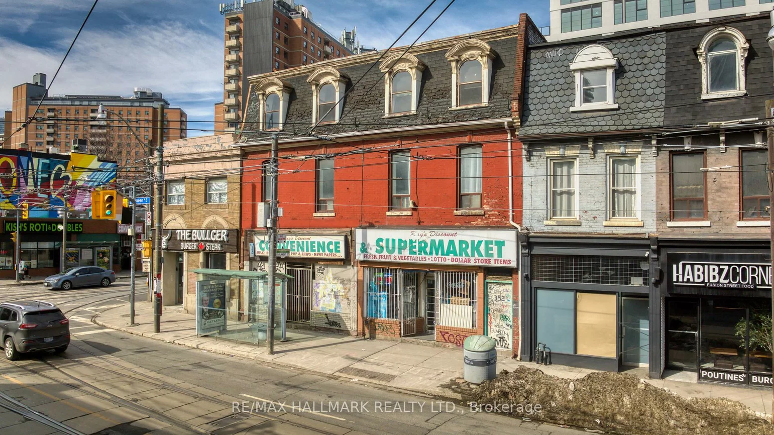 350-352, Queen, Regent Park, Toronto