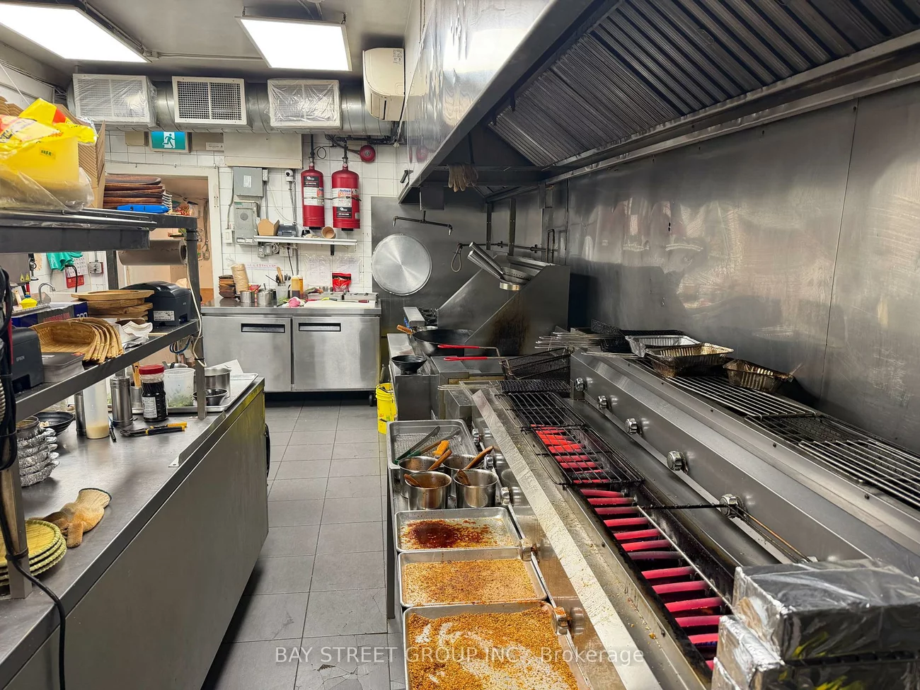 307, Spadina, Kensington-Chinatown, Toronto