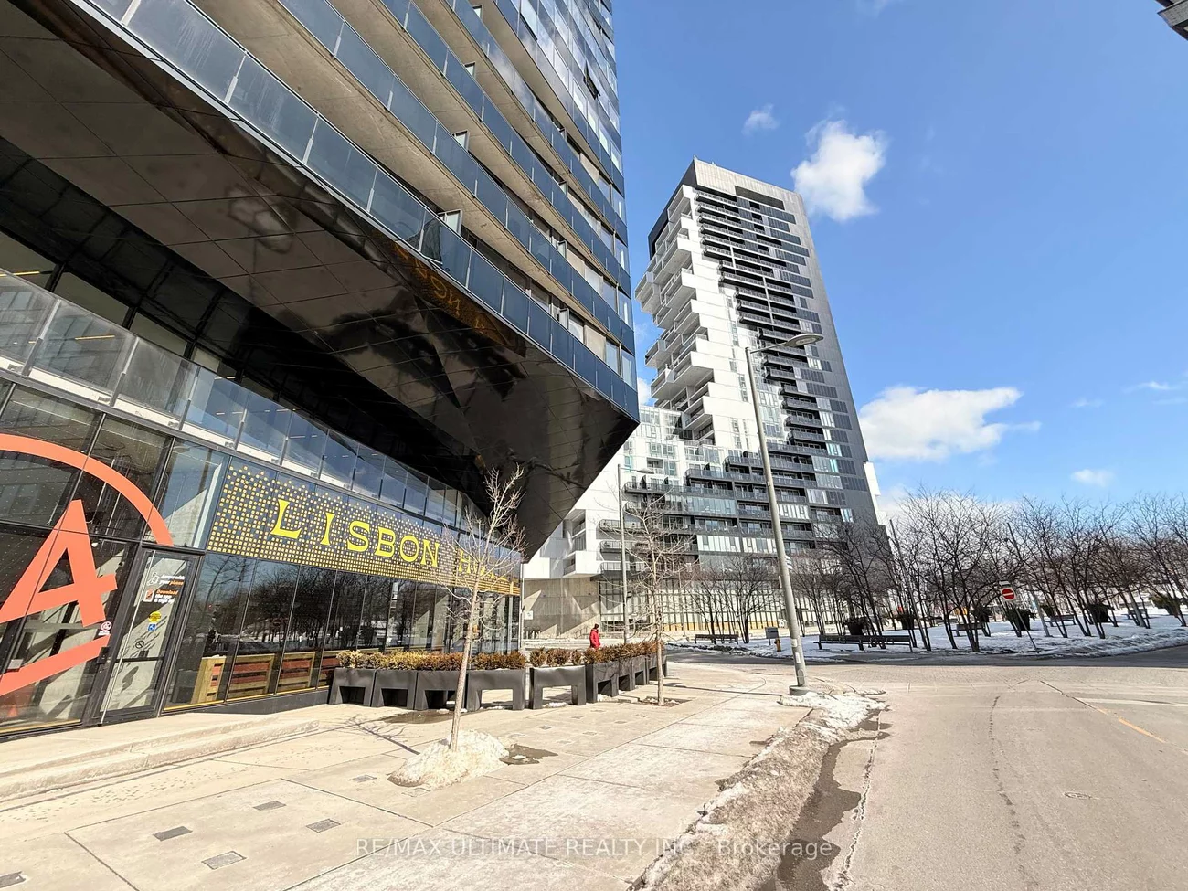 19, Lawren Harris, Moss Park, Toronto