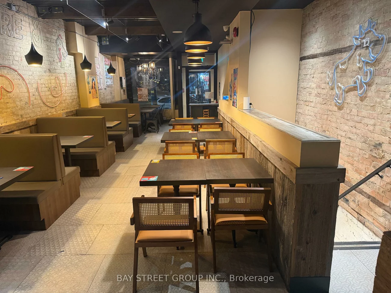 409, Spadina, Kensington-Chinatown, Toronto