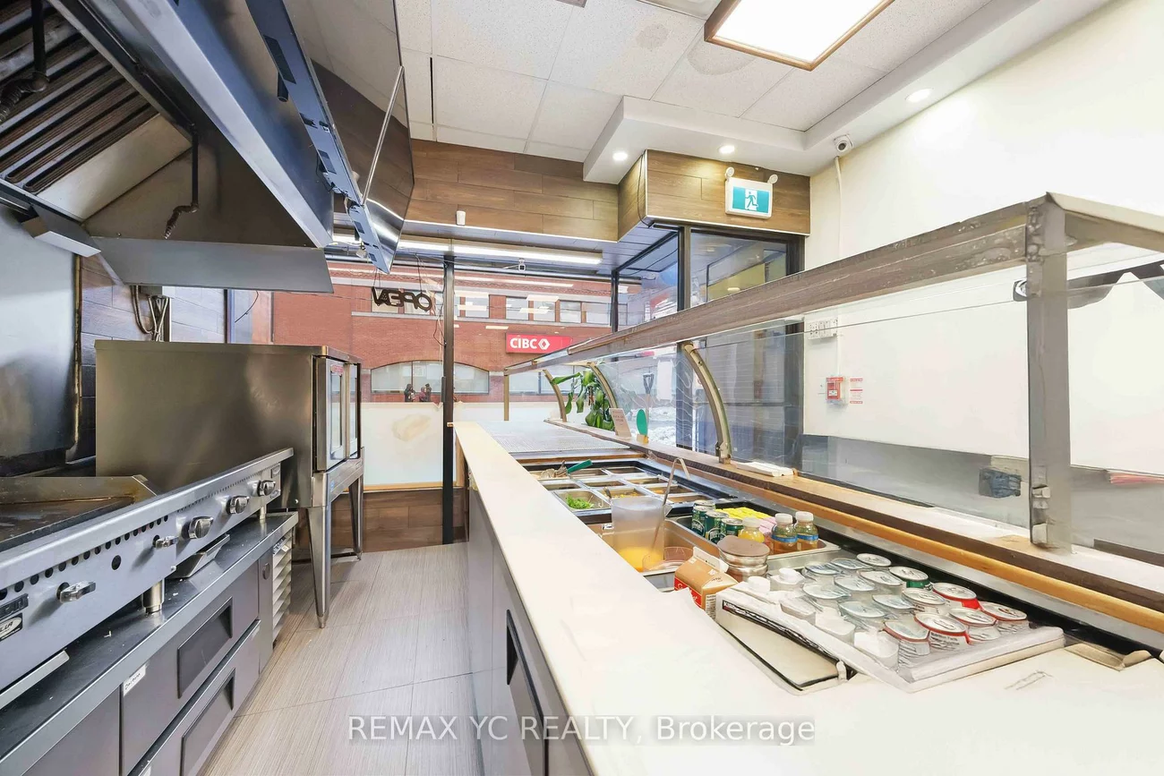 792, Bathurst, Annex, Toronto