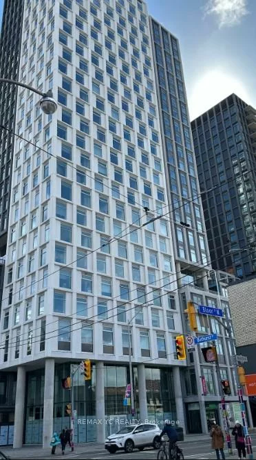 792, Bathurst, Annex, Toronto