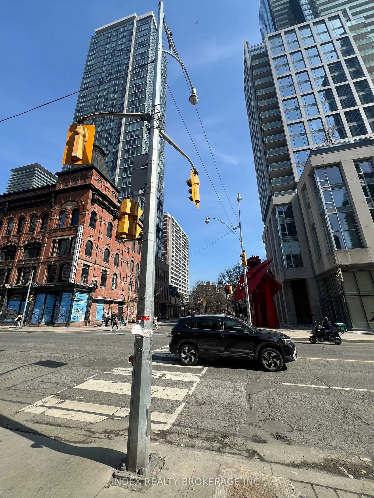 634, Yonge, Bay Street Corridor, Toronto