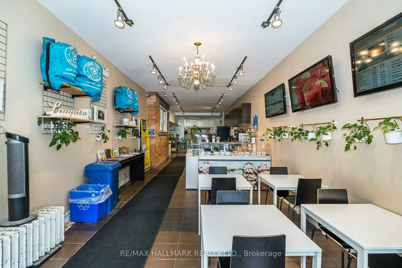 956, St Clair, Oakwood Village, Toronto