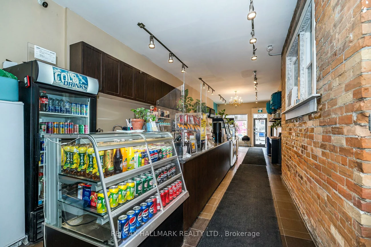 956, St Clair, Oakwood Village, Toronto