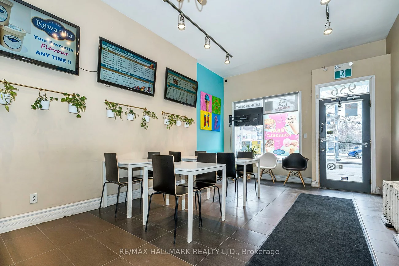 956, St Clair, Oakwood Village, Toronto