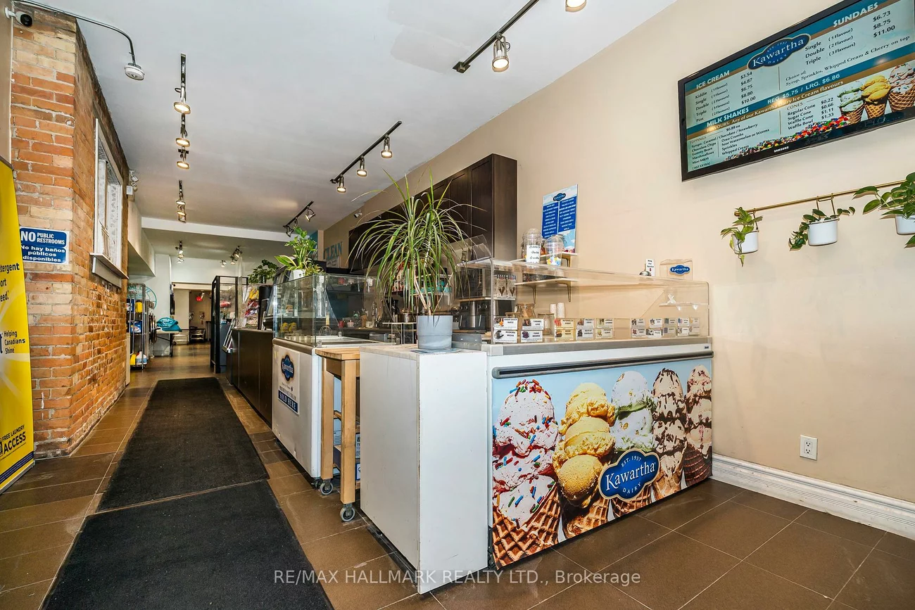 956, St Clair, Oakwood Village, Toronto