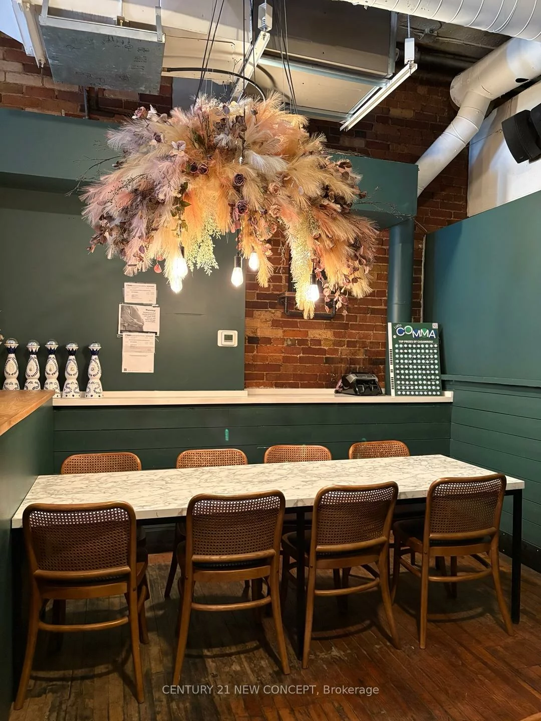 490, Queen, Kensington-Chinatown, Toronto