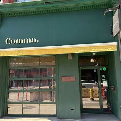 Commercial for sale, 490, Queen, Kensington-Chinatown, Toronto