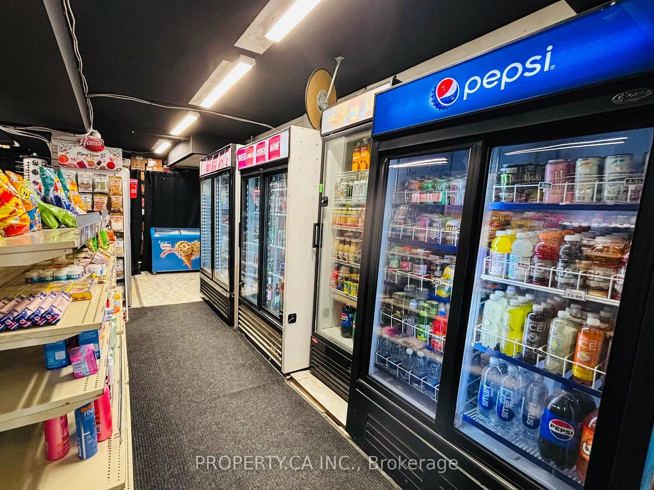 97, Carlton, Church-Yonge Corridor, Toronto