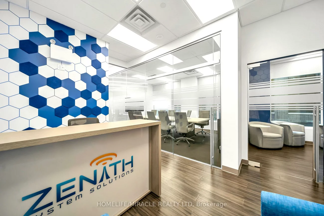 130, Queens, Waterfront Communities C8, Toronto