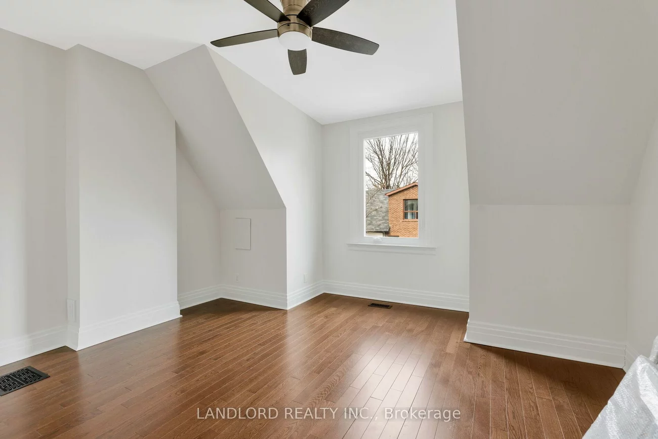 107A, Scollard, Annex, Toronto