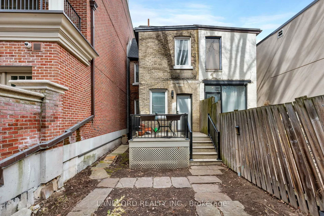 107A, Scollard, Annex, Toronto