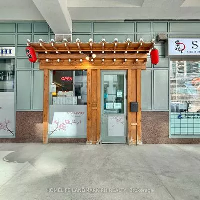 Commercial for sale, 12, Queens, Waterfront Communities C1, Toronto