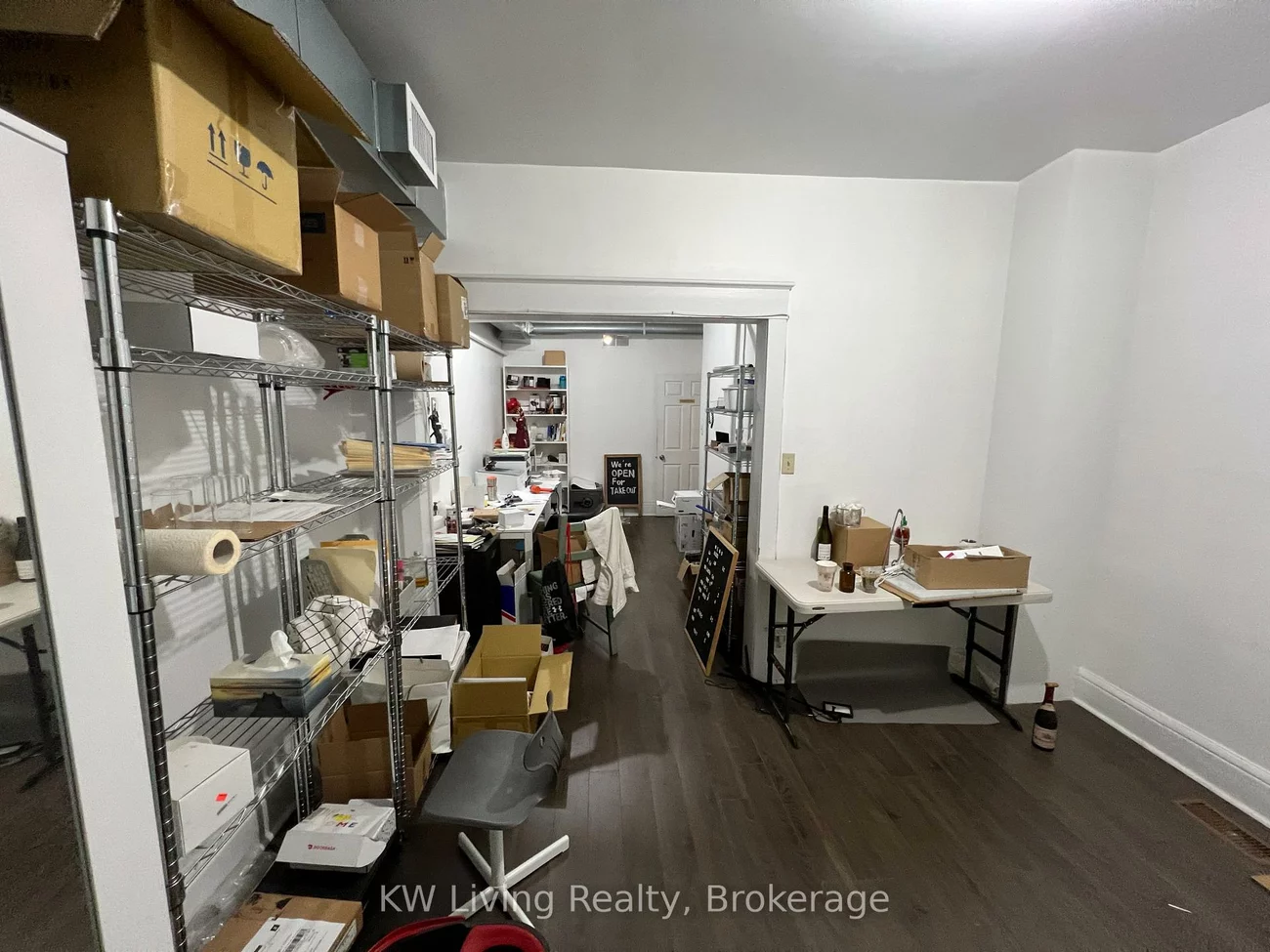 281, Dundas, Kensington-Chinatown, Toronto