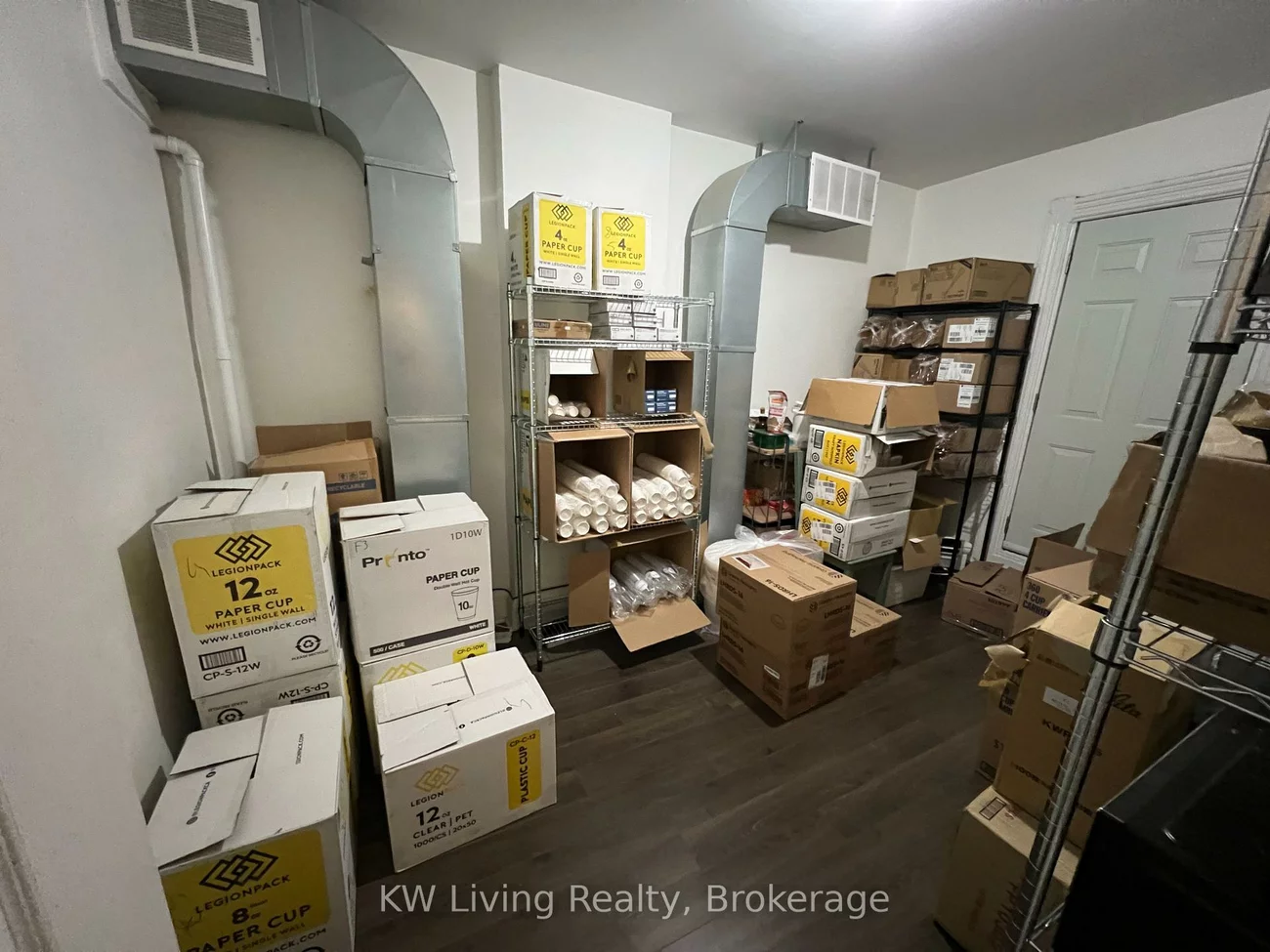 281, Dundas, Kensington-Chinatown, Toronto