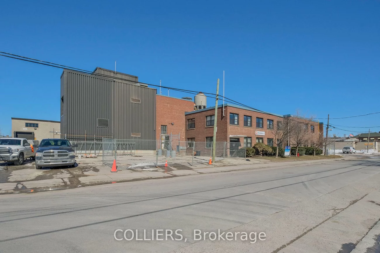 34-38, Industrial, Thorncliffe Park, Toronto