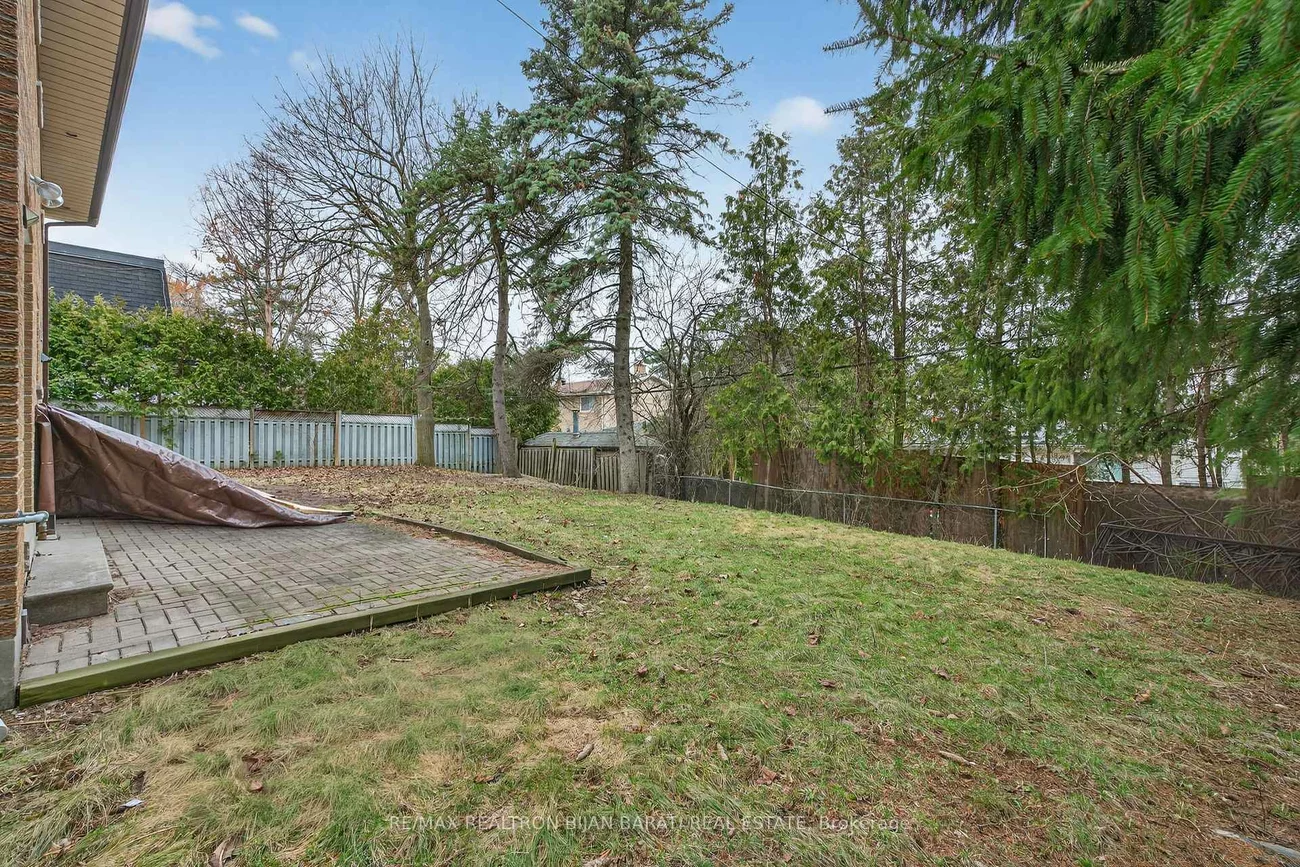 298, Newton, Newtonbrook East, Toronto