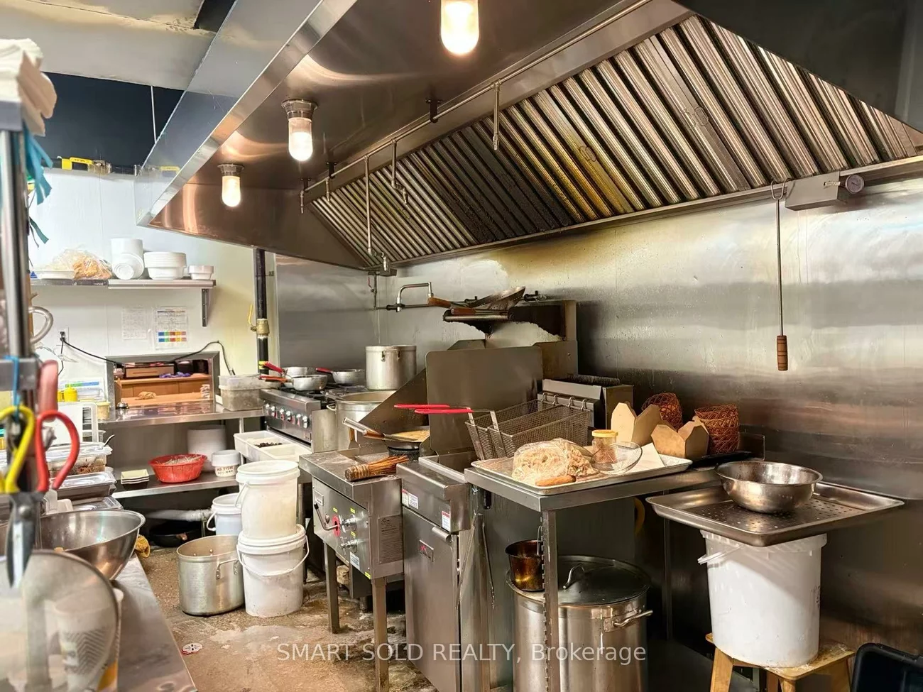 333, Spadina, Kensington-Chinatown, Toronto