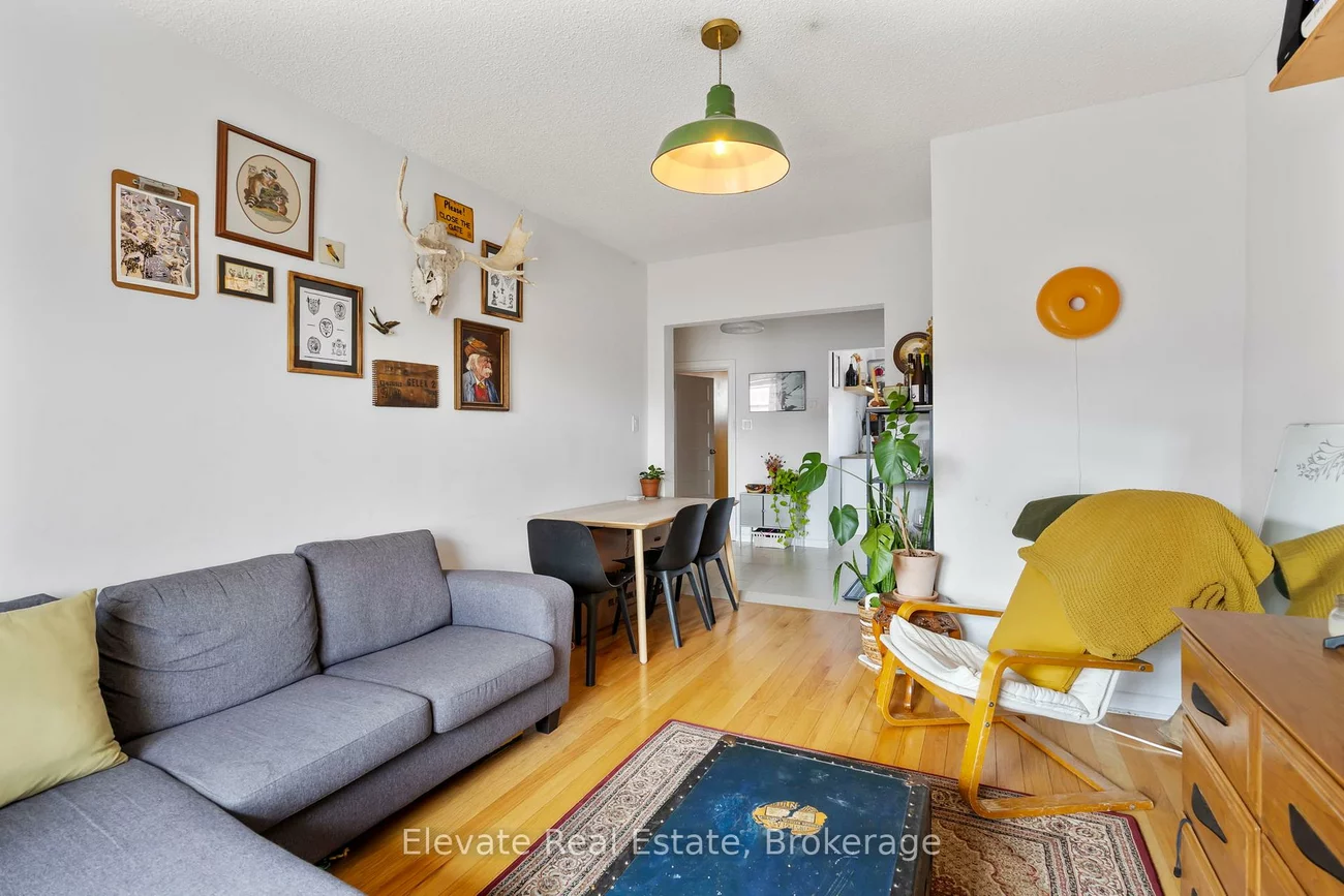 846, College, Palmerston-Little Italy, Toronto