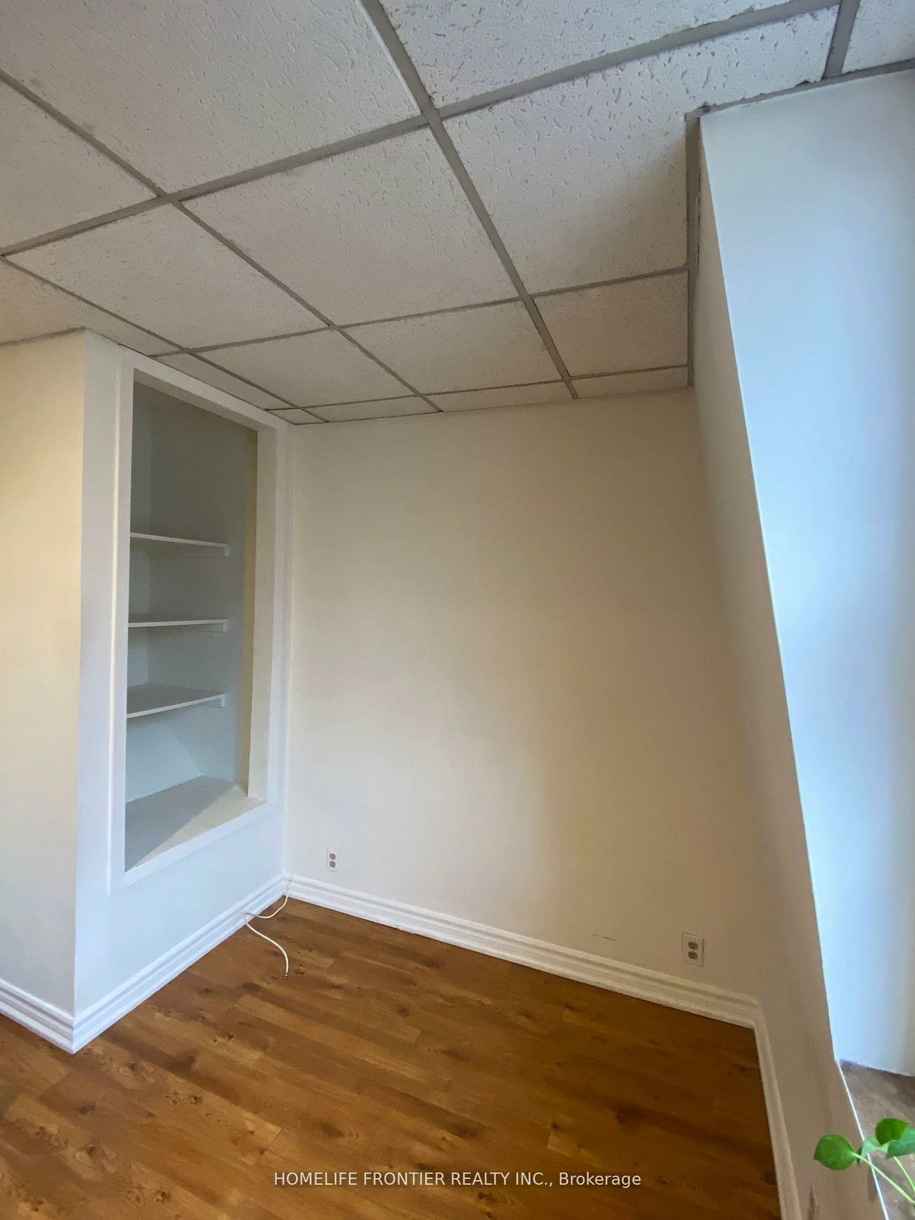 556, Parliament, Cabbagetown-South St. James Town, Toronto