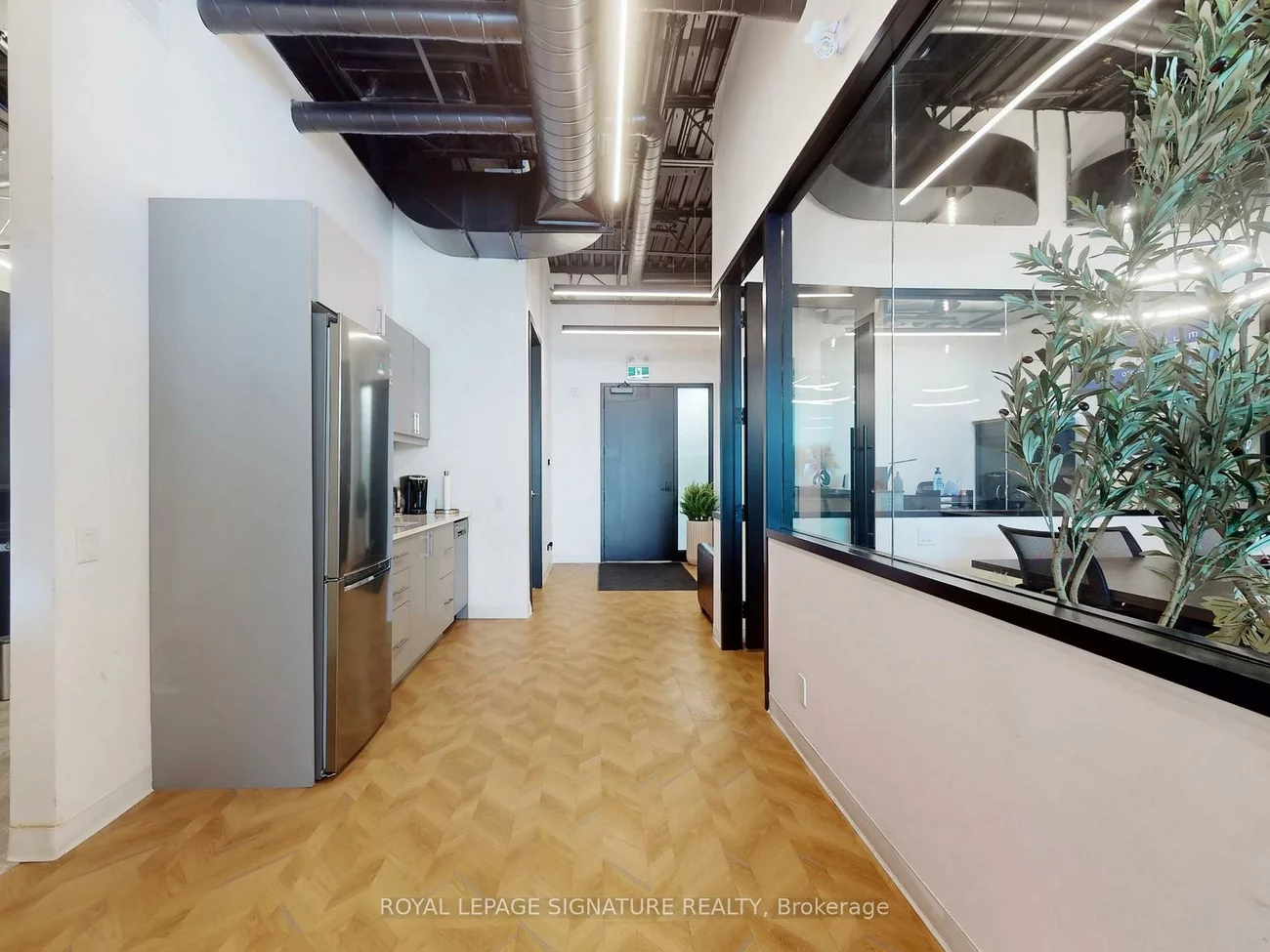 52, Scarsdale, Banbury-Don Mills, Toronto