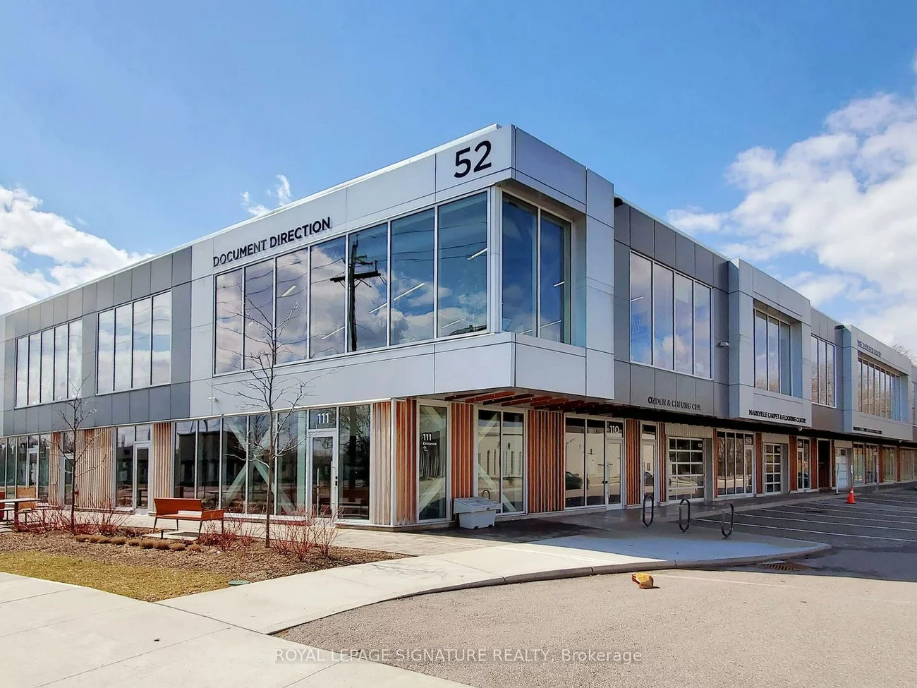 52, Scarsdale, Banbury-Don Mills, Toronto