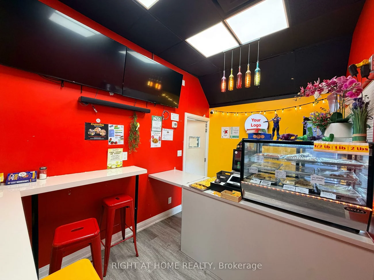 3040, Don Mills, Don Valley Village, Toronto