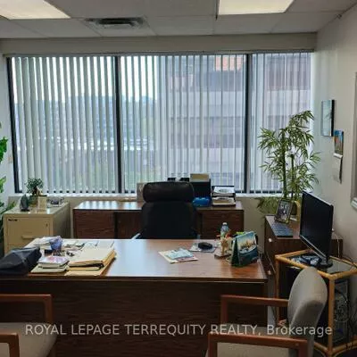 255, Duncan Mill, St. Andrew-Windfields, Toronto