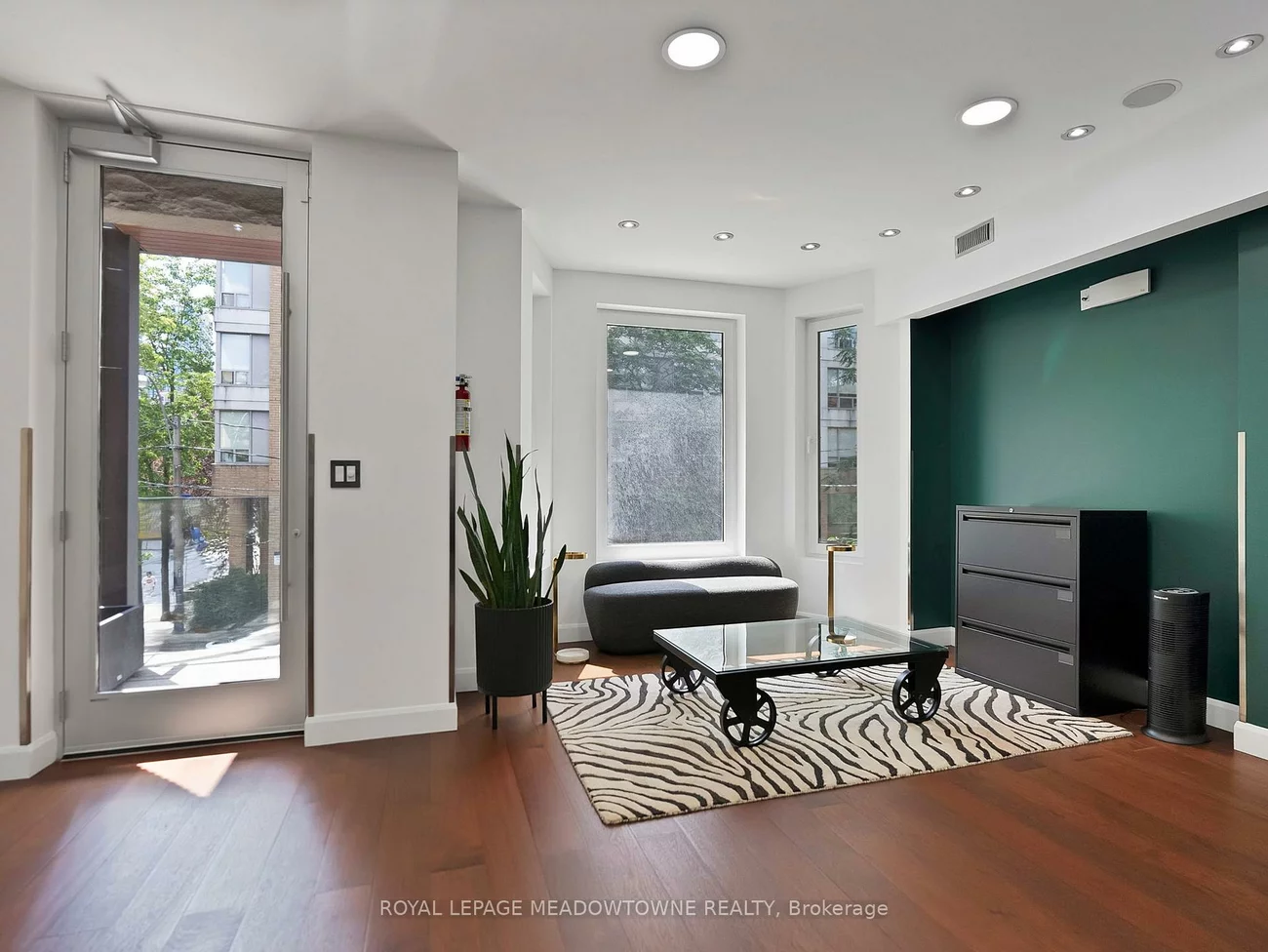 544, Richmond, Waterfront Communities C1, Toronto