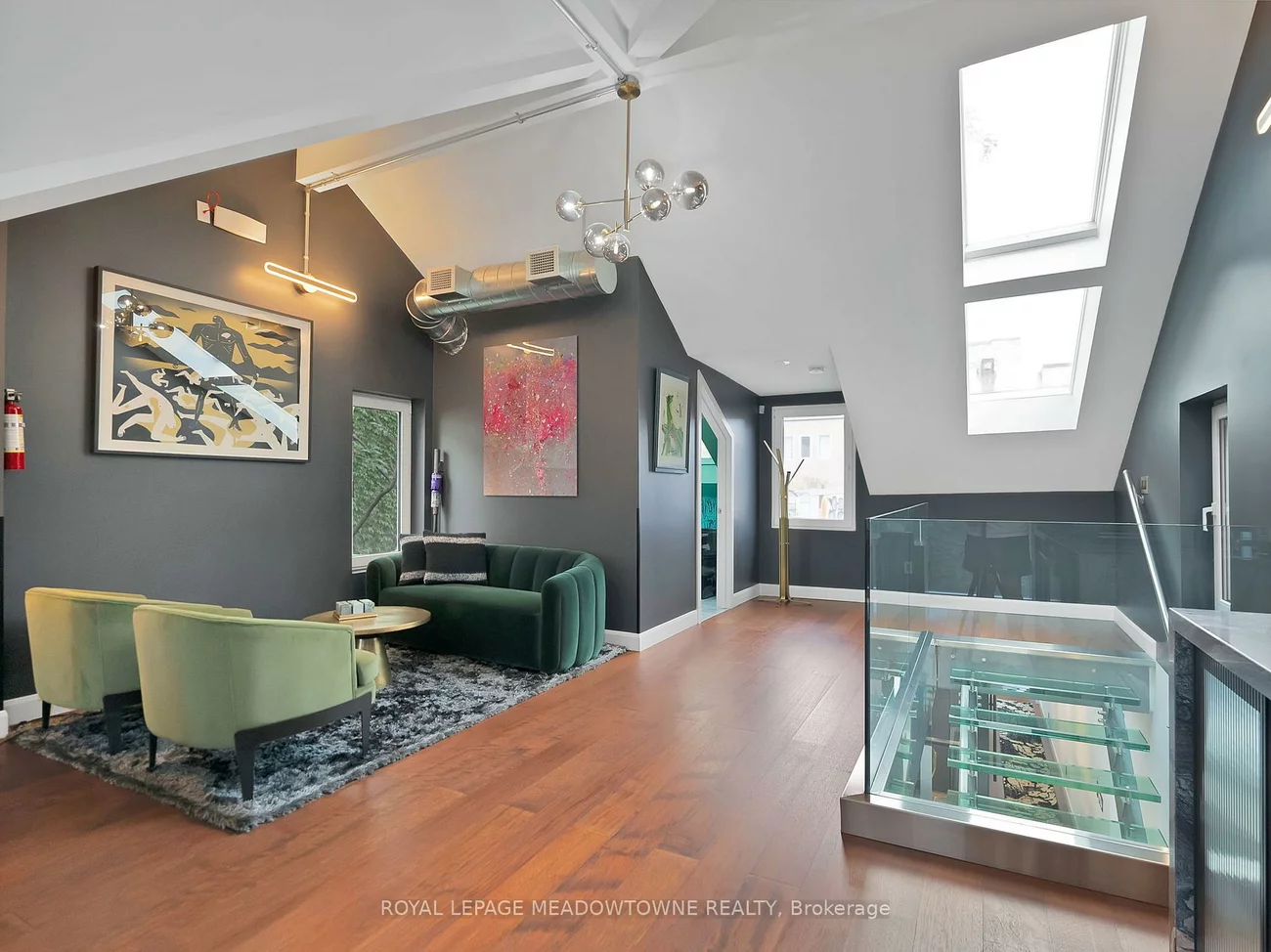 544, Richmond, Waterfront Communities C1, Toronto